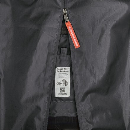 Patagonia Black Hole Wheeled Duffel 100 L 5