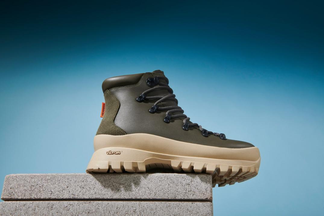 Location Image for Bristol Mid Boots - Women's
