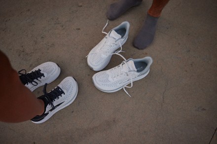 Location Image for Torin 7 Road-Running Shoes - Men's