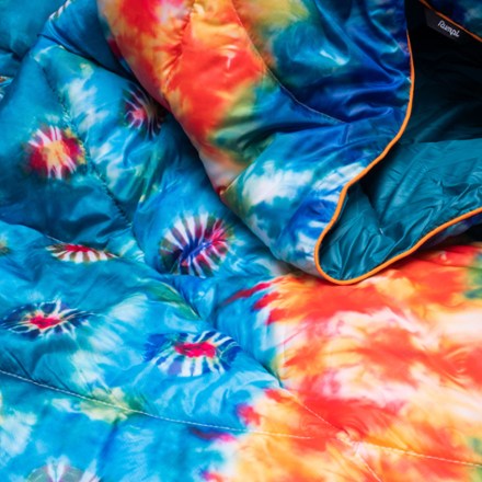 Rumpl NanoLoft Puffy Blanket - Artist Division 2