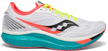 saucony road shoes