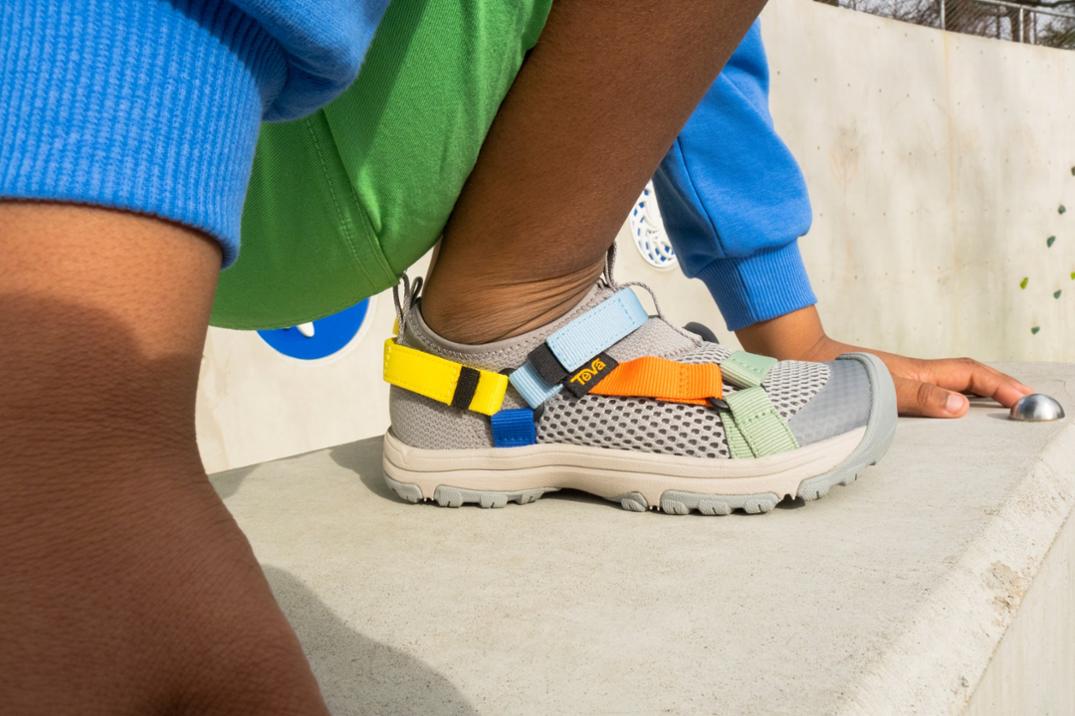 Location Image for Outflow Universal Water Shoes - Kids'