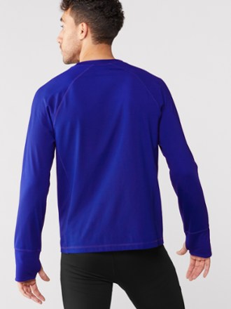 The North Face Winter Warm Essential Crew Long-Sleeve Shirt - Men's 2
