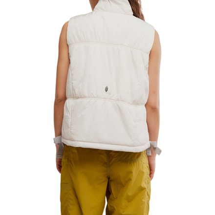 On Body Image of color Tofu