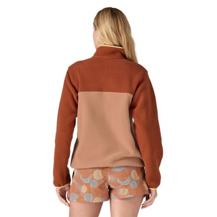 Patagonia Lightweight Synchilla Snap-T Pullover - Women's 2