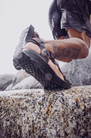 Location Image for Hydratrek Sandals - Men's