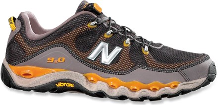 new balance water shoes men's