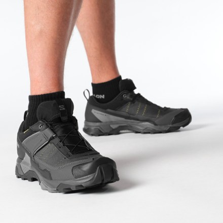Salomon X Ultra 5 GORE-TEX Low Hiking Shoes - Men's 6