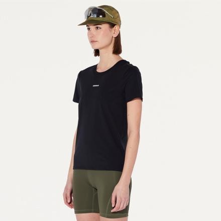 CIRCLE Athletic T-Shirt 2.0 - Women's 5