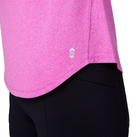Free Country Microtech Chill V-Neck T-Shirt - Women's 2