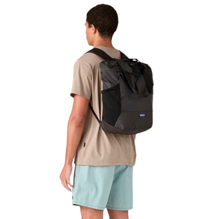 Patagonia Terravia Tote Pack 24 L 1