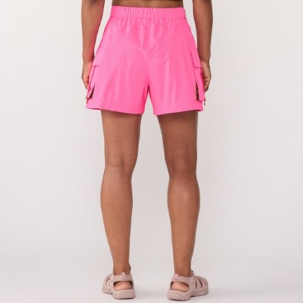 SENIQ Trailmix Cargo Shorts - Women's 4