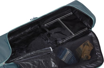 Thule RoundTrip Ski Roller Bag 6