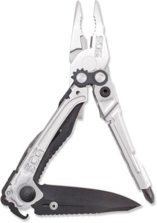 Product Image of color Silver