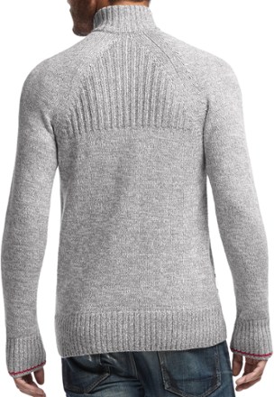 Back view (Metro Heather)