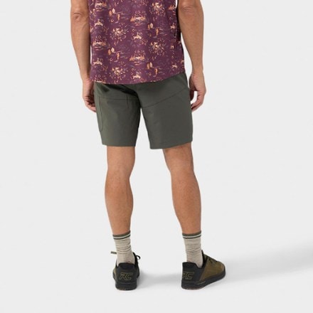 Stio OPR 9" Bike Shorts - Men's 1