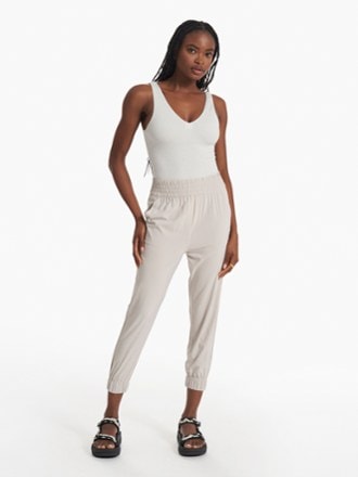Vuori Villa Jogger Pants - Women's 2
