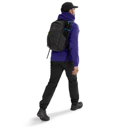 Arc'teryx Aerios 18 Pack 6