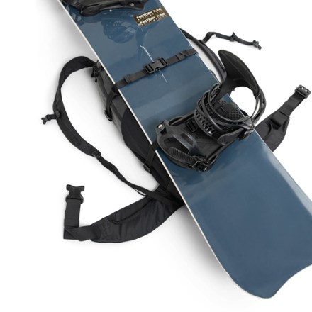 Herschel Supply Co. All Season Snow Pack - 29 L Snowboard not included
