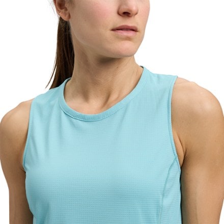 Black Diamond Distance Tech Tank Top - Women's 4