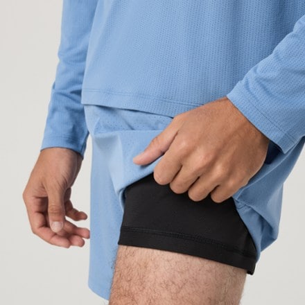 Vuori Kore Breathe Lined 7" Shorts - Men's 3