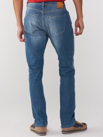 DUER Performance Denim Relaxed Fit Tapered Jeans - Men's 2