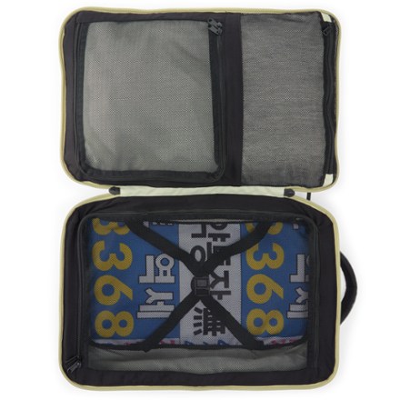 Sherpani Santiago 35 L Travel Pack Interior
