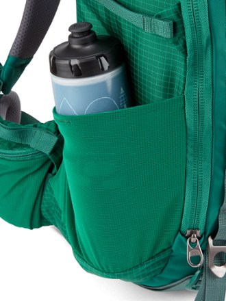 REI Co-op Trail 40 Pack - Women's 9