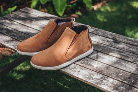 OluKai Hawai'iloa Manu Hope Boots - Women's 4
