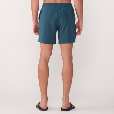 Patagonia Hydropeak Volley Shorts - Men's 16" Outseam 4