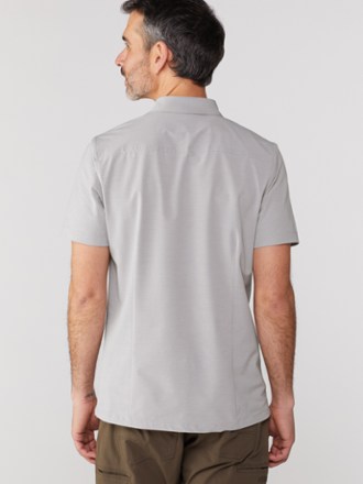 Vuori Bridge Button-Down Shirt - Men's 2