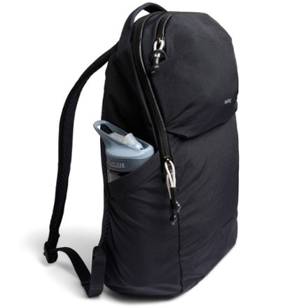 Bellroy Lite Ready Pack Water bottle not included
