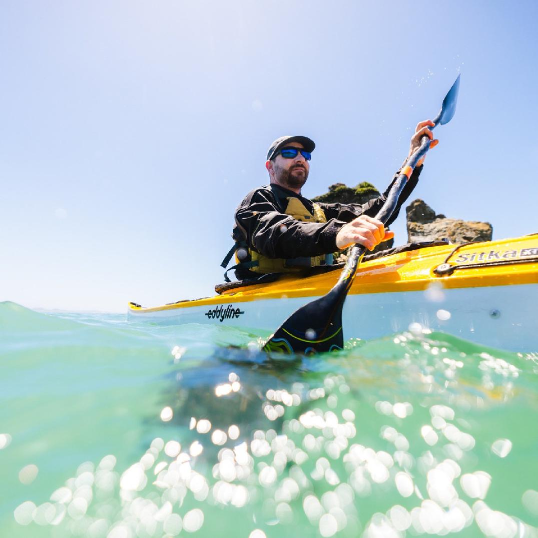 Location Image for Ultralight Tetra 2-Piece Posi-Lok Kayak Paddle