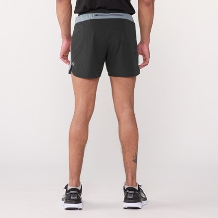Roark Alta 5" Shorts - Men's 2