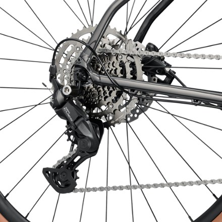 Cannondale Quick 2 Bike 3