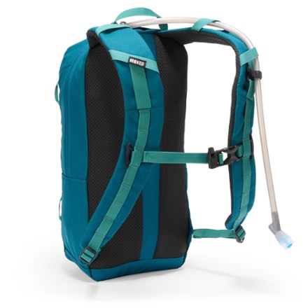 REI Co-op Trailmade 10 Hydration Pack 1