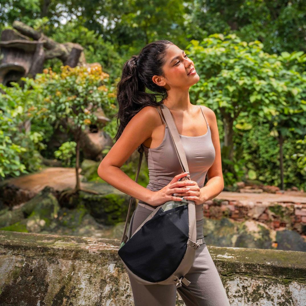 Location Image for Cross Link 6 L Sling Bag