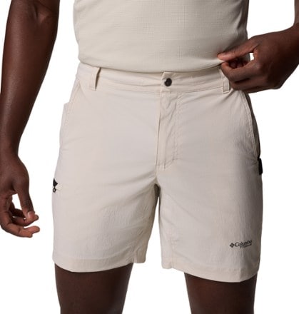 Columbia Wanoga Lightweight Shorts - Men's 4