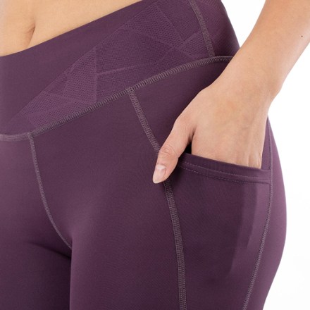 PEARL iZUMi Wander Crop Cycling Tights - Women's 4