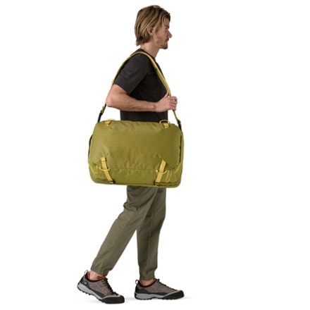 Patagonia Black Hole MLC Pack 6