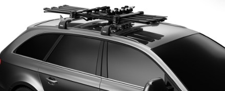 Thule SnowPack Ski/Snowboard Rack - Medium In Use