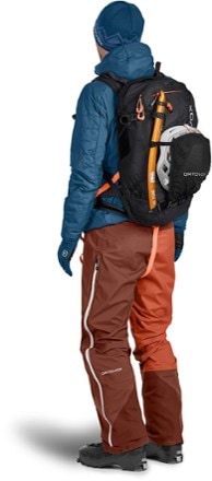 Ortovox AVABAG LiTRIC Zero 27 Avalanche Airbag Pack 1