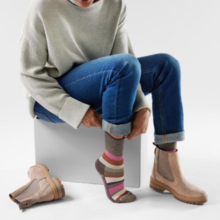 Smartwool Everyday Multi-Stripe Crew Socks - Women's 1