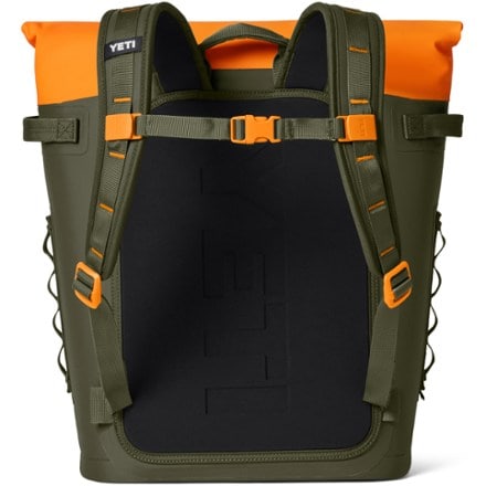 YETI Hopper M20 Backpack Soft Cooler 2