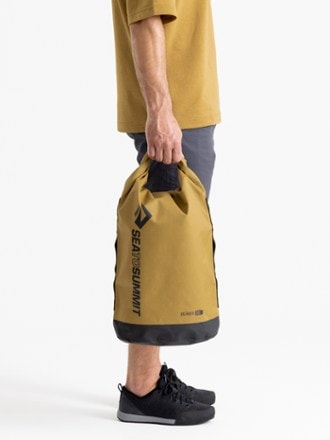 Dry Bags: Waterproof Bags & Backpacks