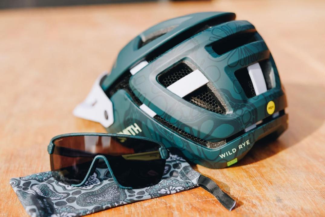 Location Image for Forefront 3 Mips Bike Helmet