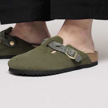 Birkenstock Boston Braid Clogs - Women's 3
