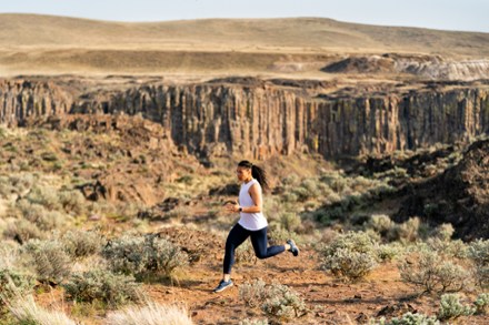 Topo Athletic Terraventure 3 Trail-Running Shoes - Women's 7