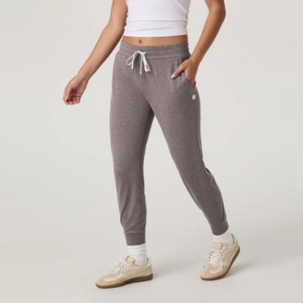 Vuori Performance Joggers - Women's 3