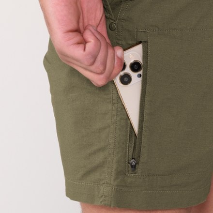 Vuori Ripstop Shorts - Men's 4